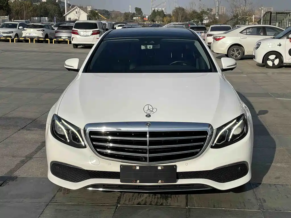 Mercedes-Benz E-Class 2017 — фото 2