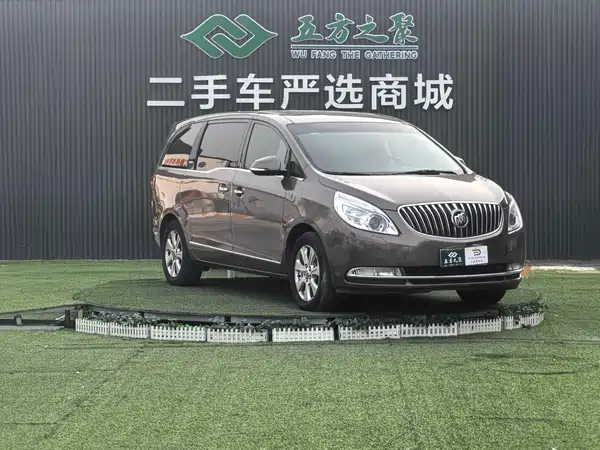 Buick GL8 2015