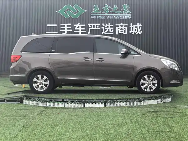 Buick GL8 2015