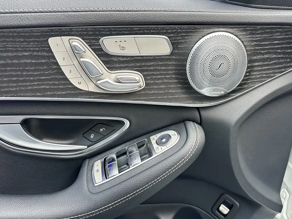 Mercedes-Benz C-Class 2021 — фото 8