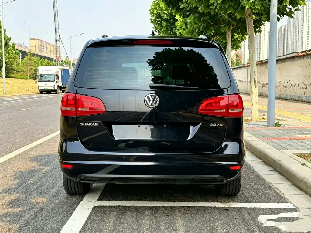 Volkswagen Sharan 2016 — фото 13
