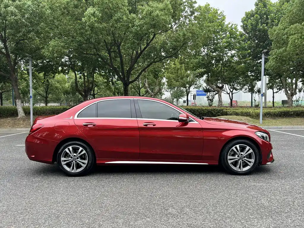 Mercedes-Benz C-Class 2018 — фото 3