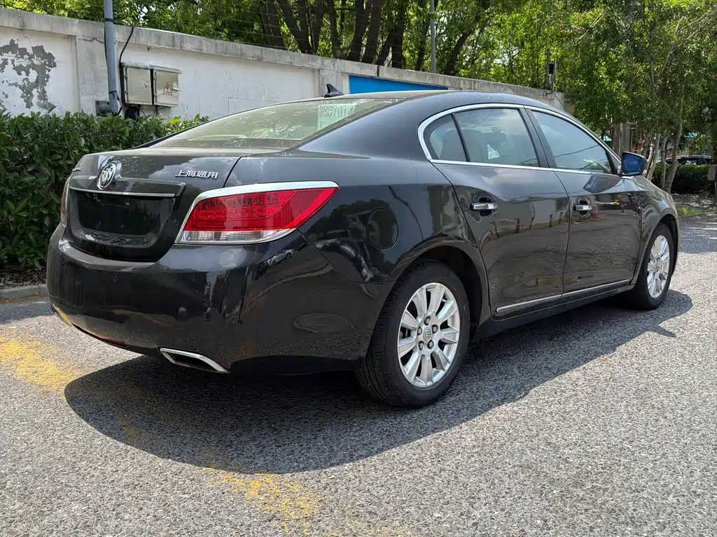Buick LaCrosse 2013 — фото 19