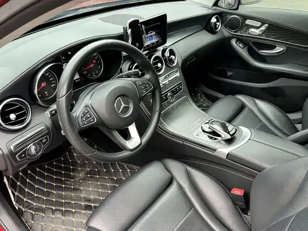 Mercedes-Benz C-Class 2018