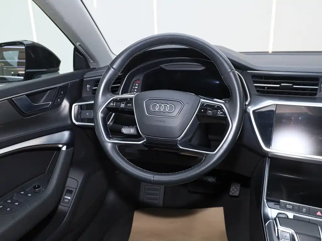 Audi A7L 2024 — фото 23