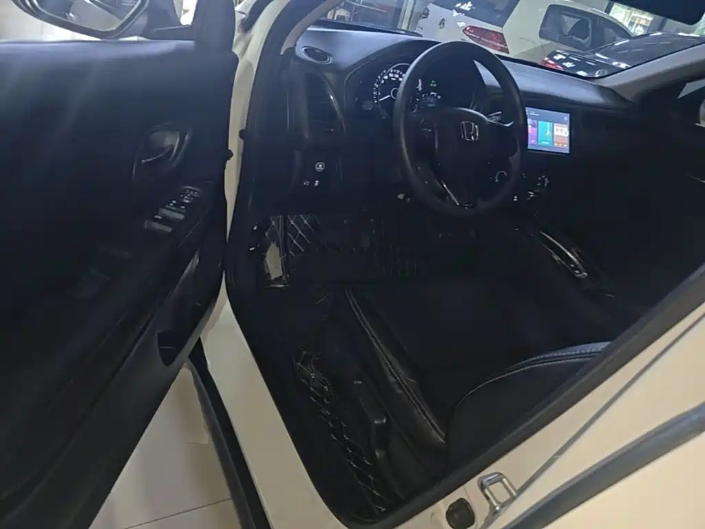 Honda Vezel 2018 — фото 16
