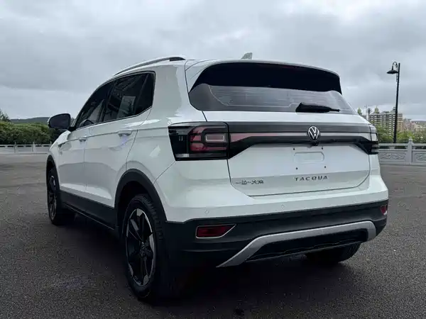 Volkswagen Tacqua 2022