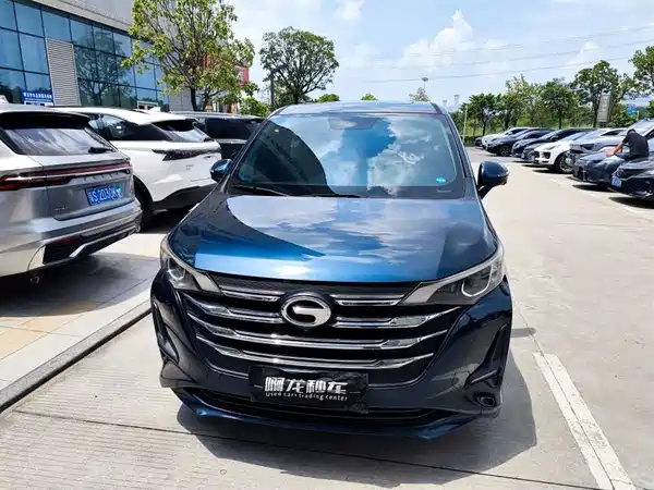 GAC Trumpchi M6 2020