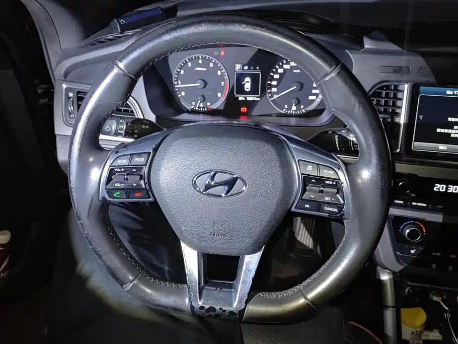 Hyundai Sonata 2017 — фото 15