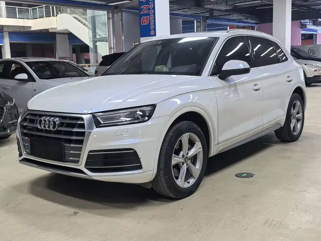 Audi Q5L 2019
