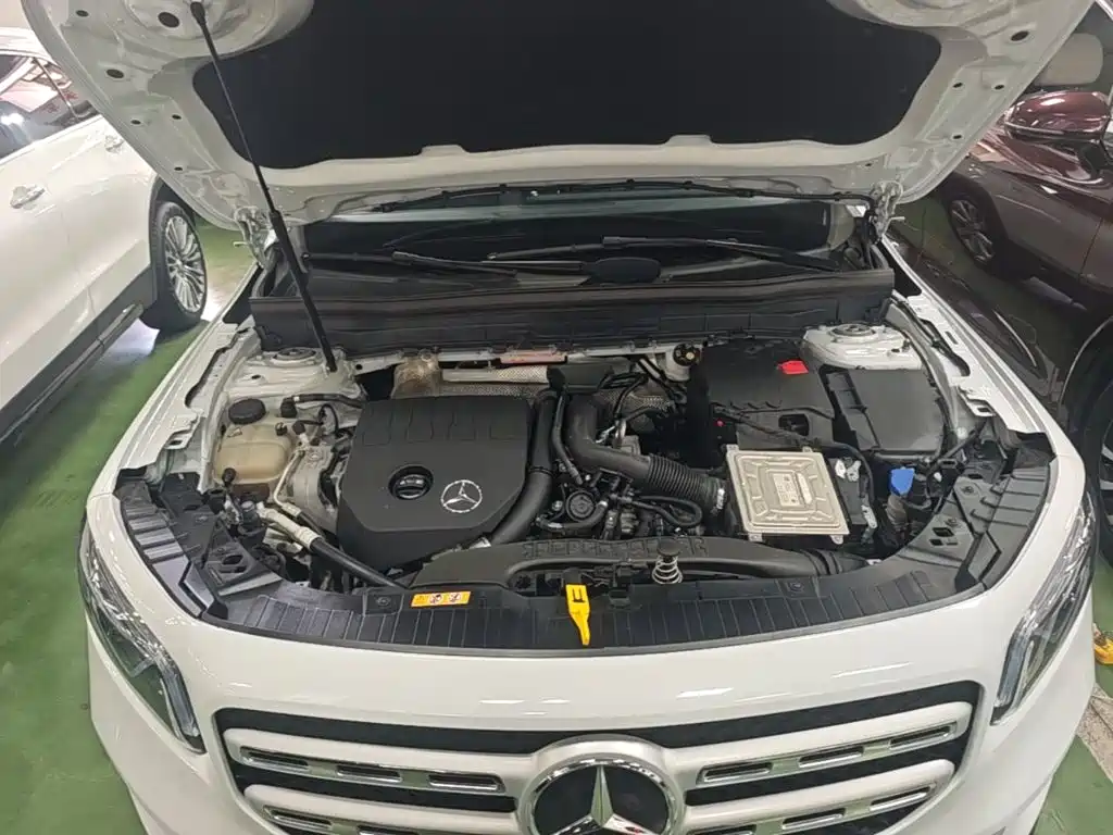 Mercedes-Benz GLB 2020 — фото 20