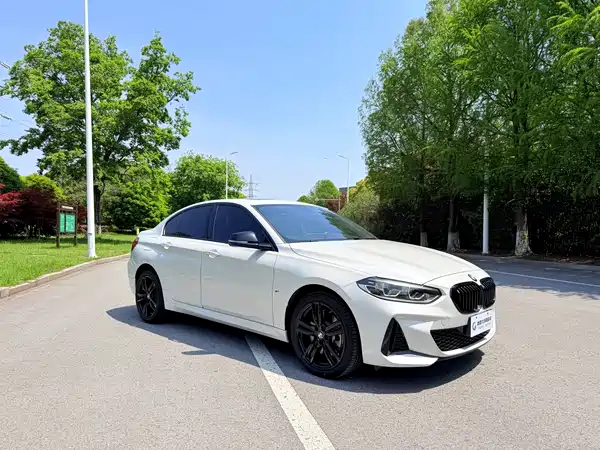 BMW 1 Series 2023