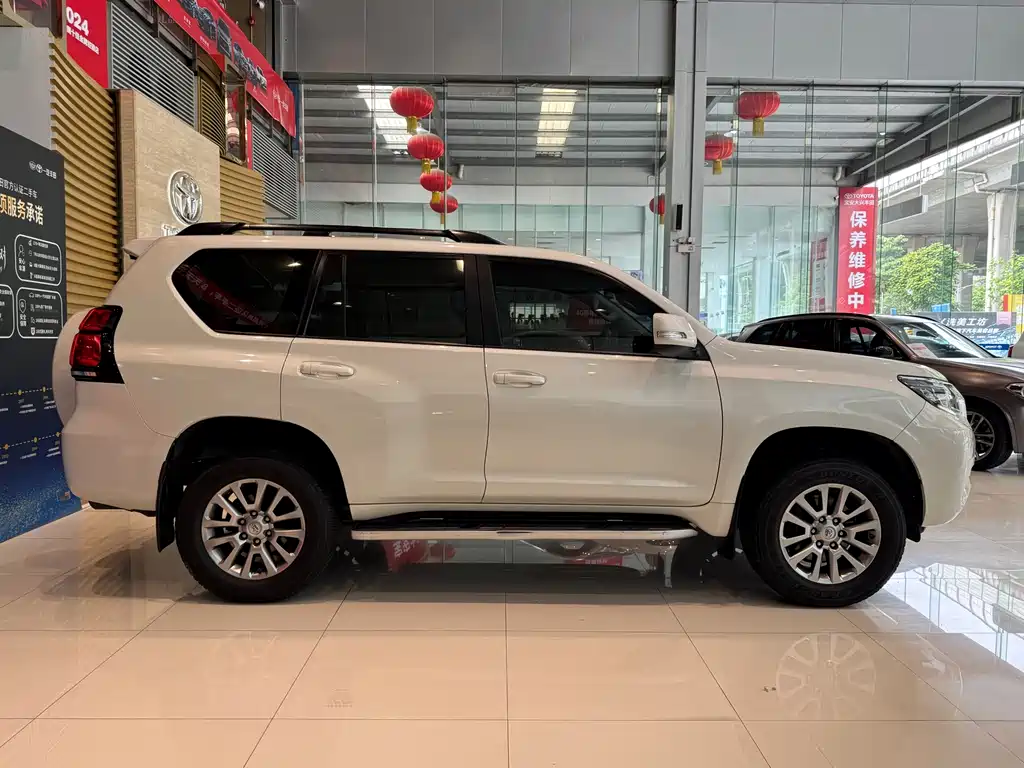 Toyota Prado 2018 — фото 5