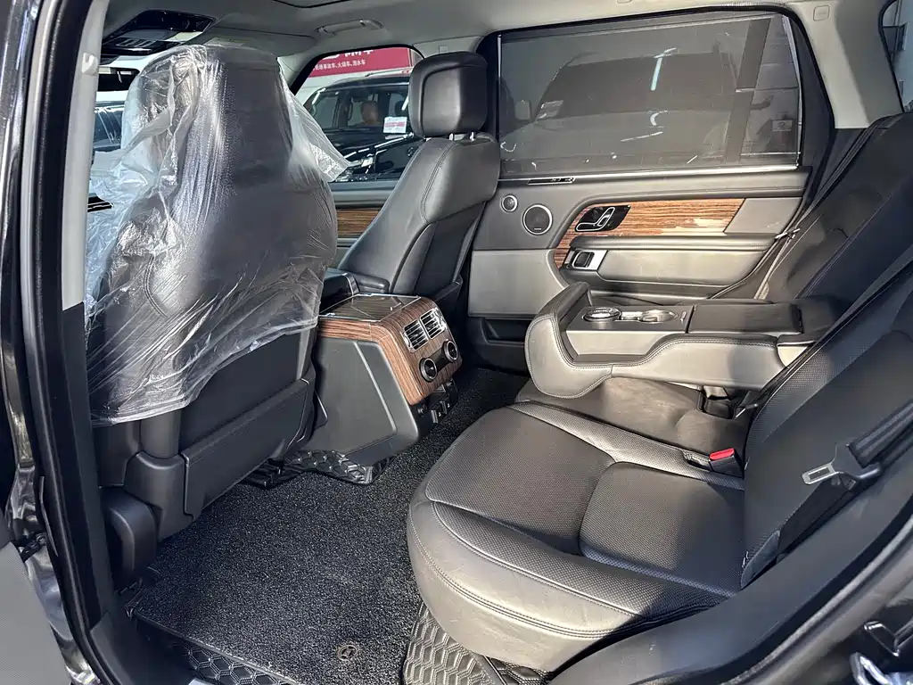 Land Rover Range Rover 2018 — фото 4