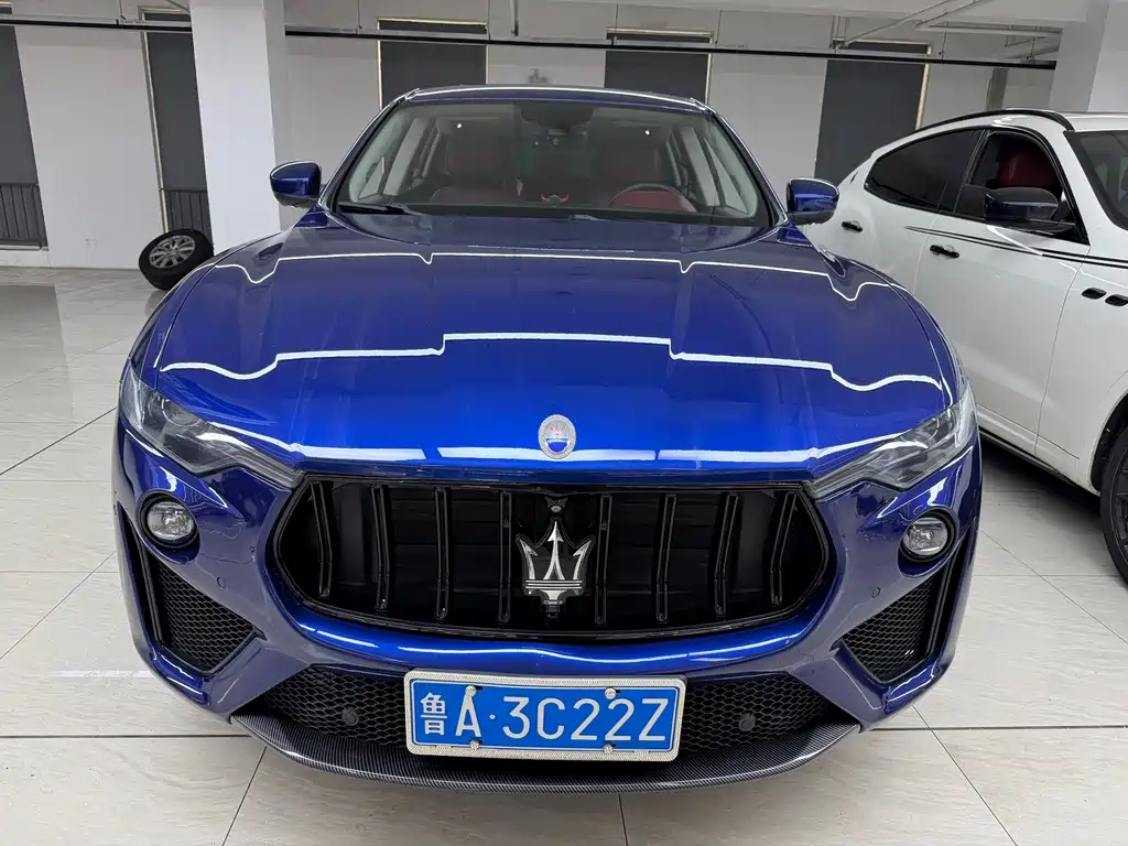 Maserati Levante 2017 — фото 1