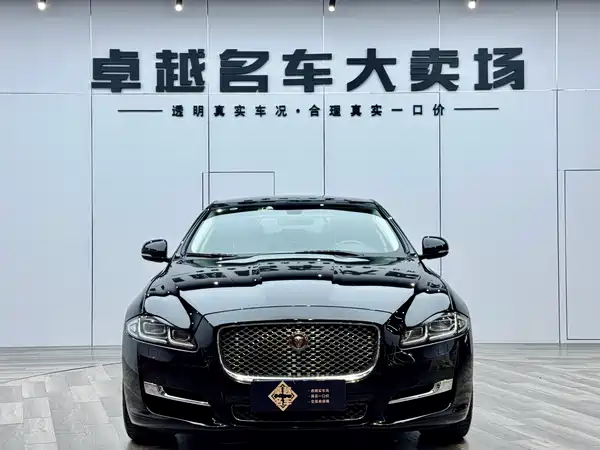 Jaguar XJ 2016