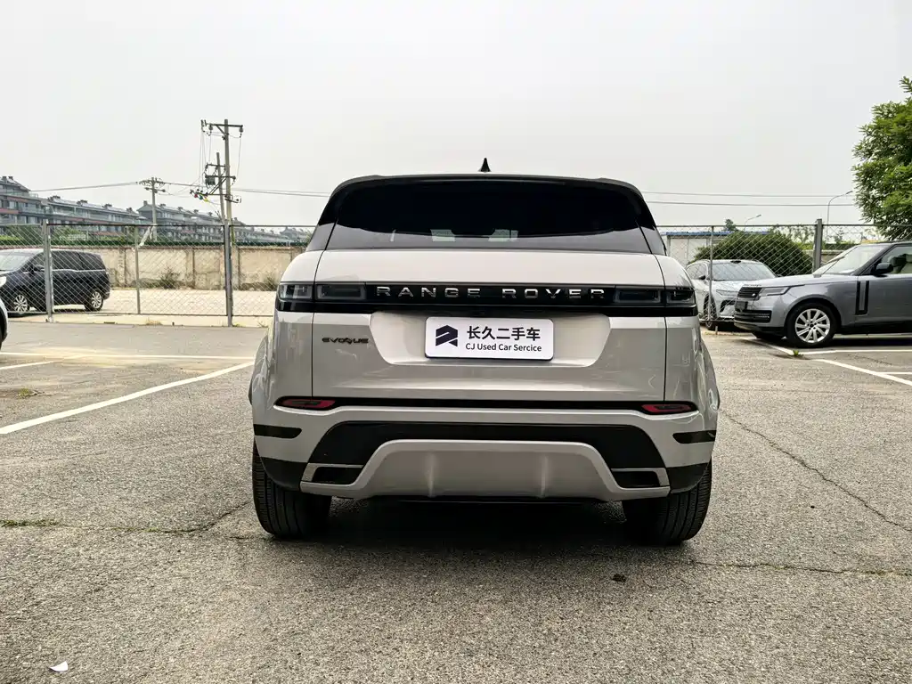 Land Rover Evoque 2024 — фото 5