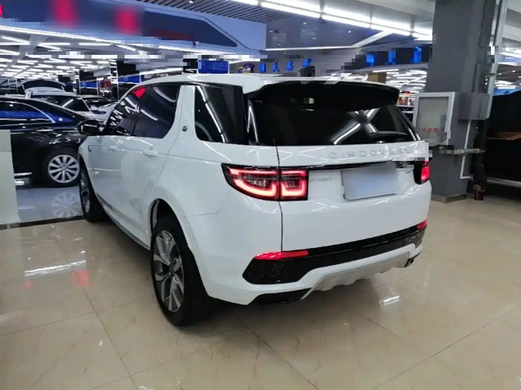 Land Rover Discovery Sport 2025 — фото 5