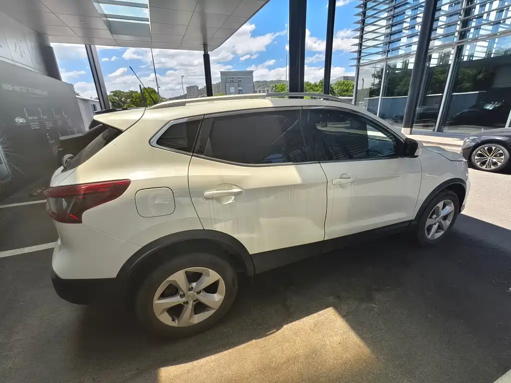 Nissan Qashqai 2022 — фото 10