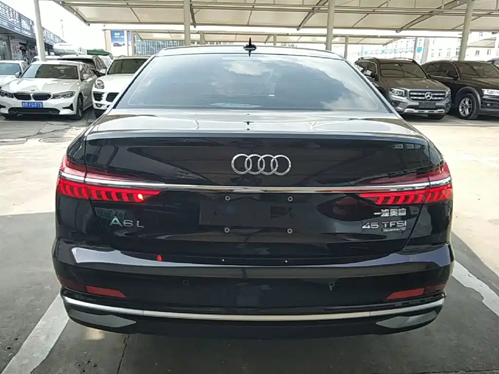 Audi A6L 2023 — фото 6