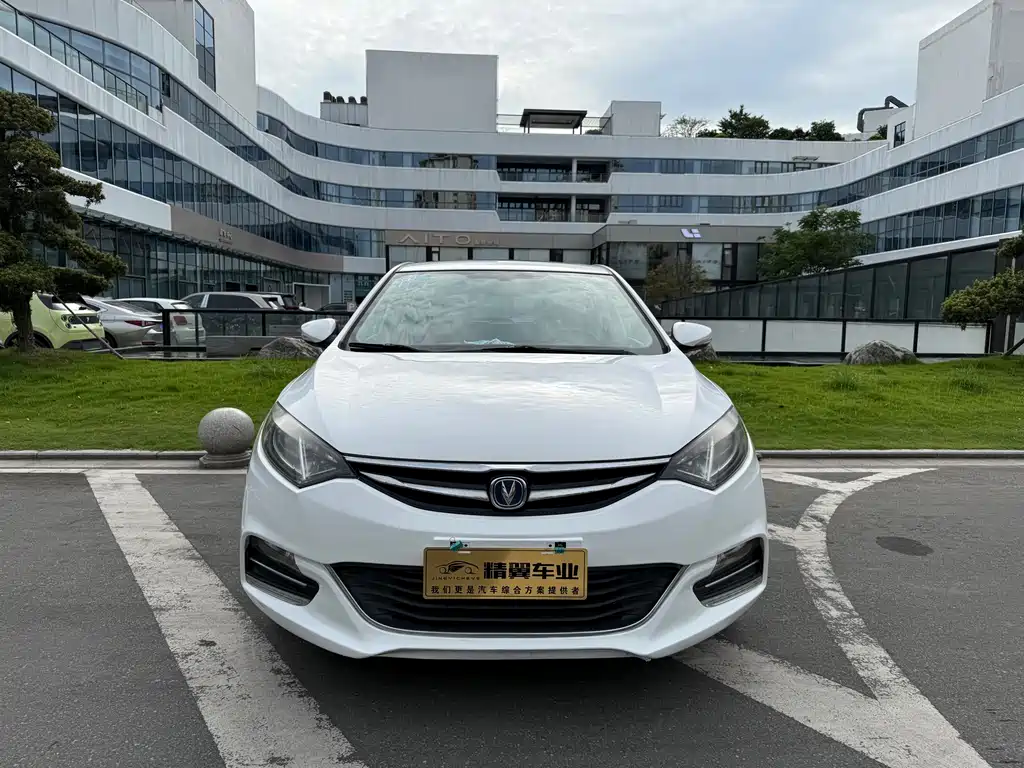Changan Eado XT 2019 — фото 2