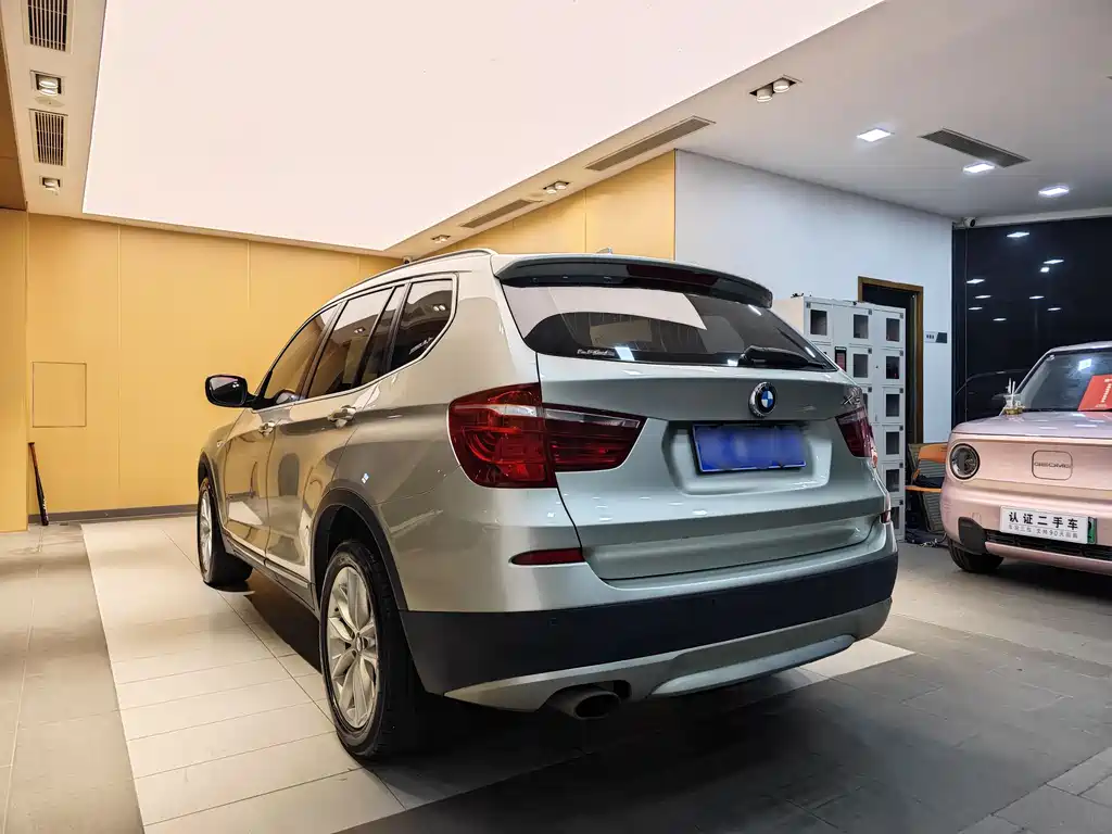 BMW X3 2013 — фото 26
