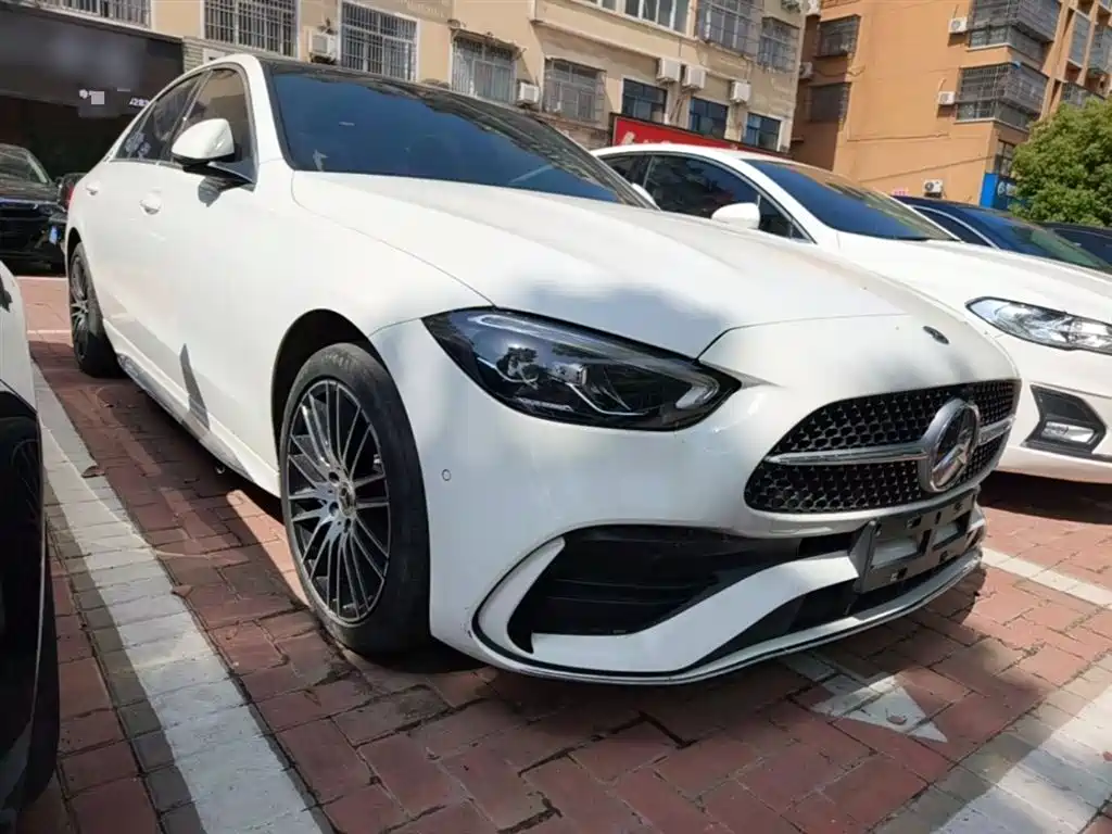 Mercedes-Benz C-Class 2023 — фото 4