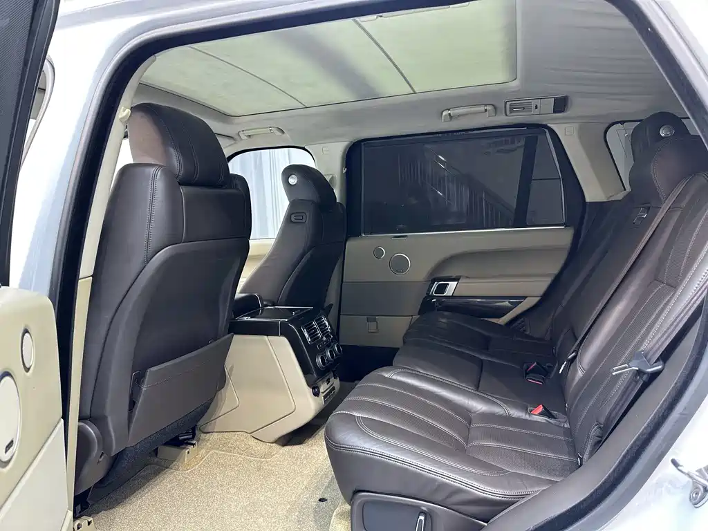 Land Rover Range Rover 2016 — фото 11