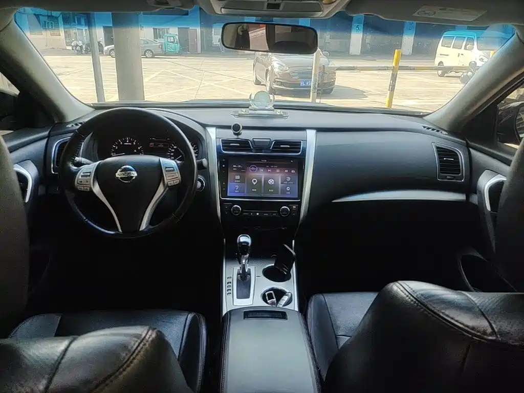 Nissan Teana 2018 — фото 10