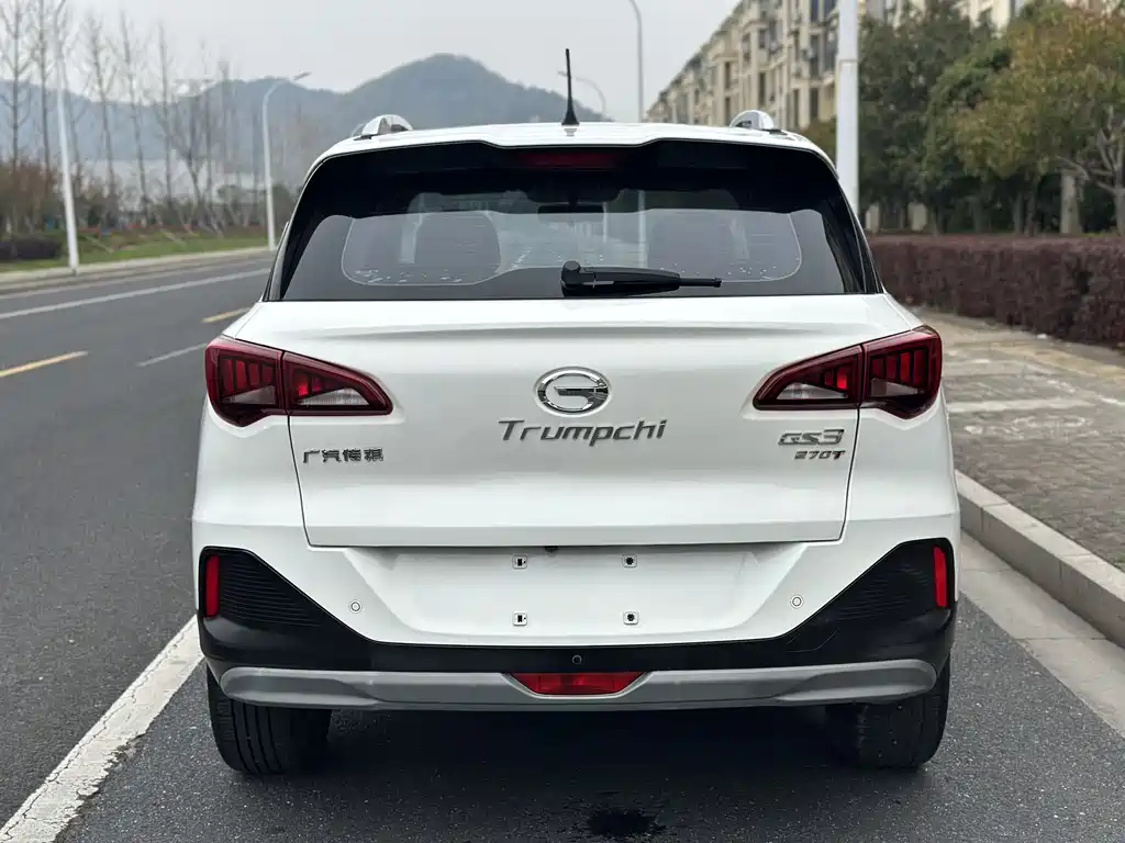 GAC Motor Trumpchi GS3 2021 — фото 5