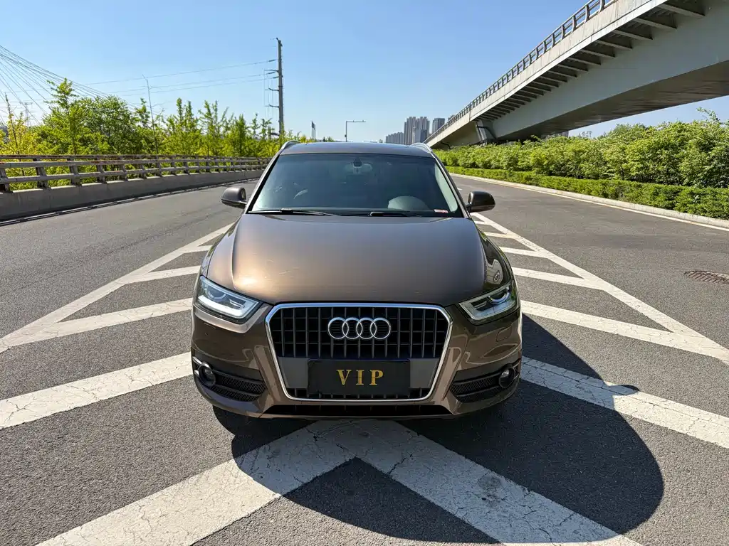 Audi Q3 2016 — фото 2