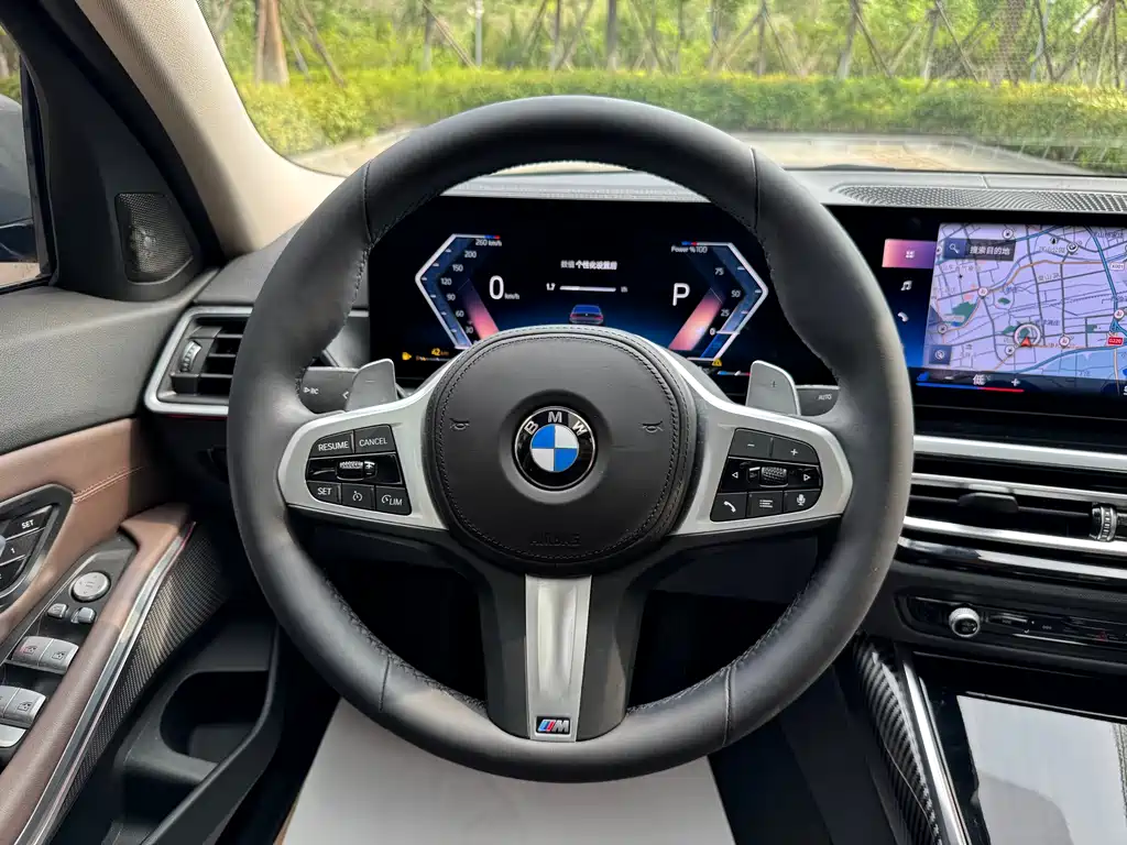 BMW 3 Series 2023 — фото 16