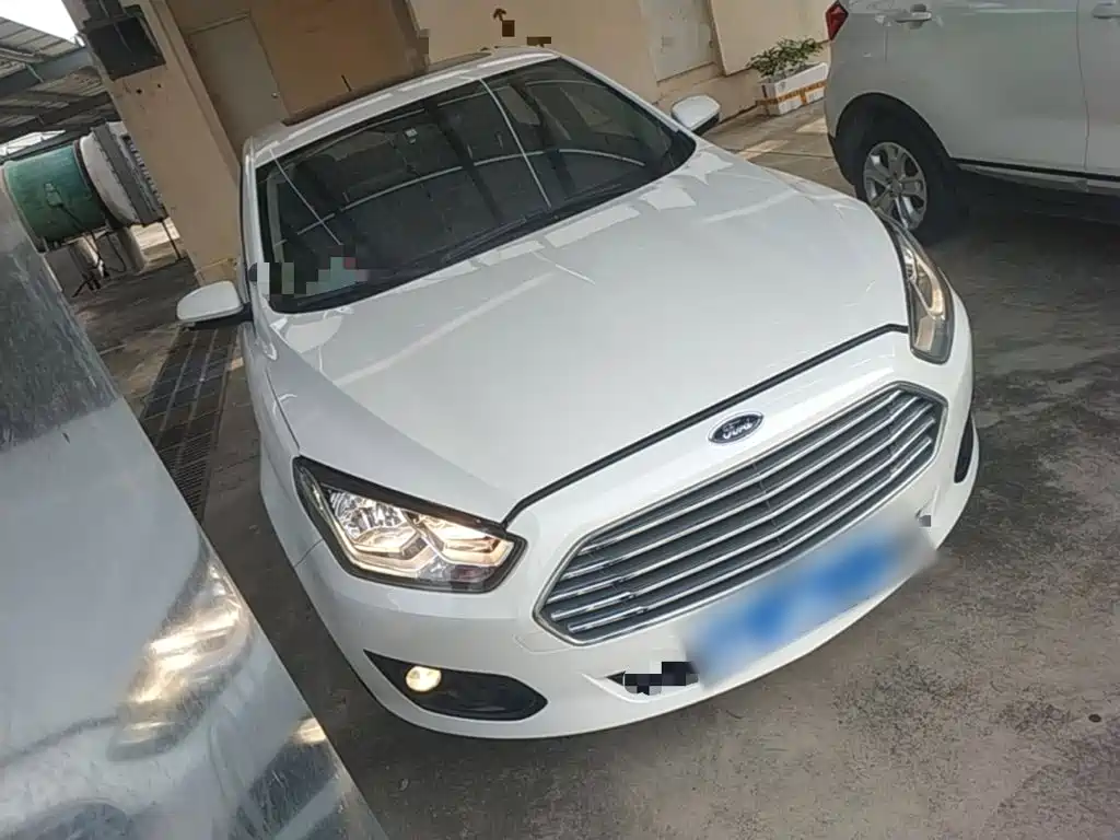 Ford Forrest 2018