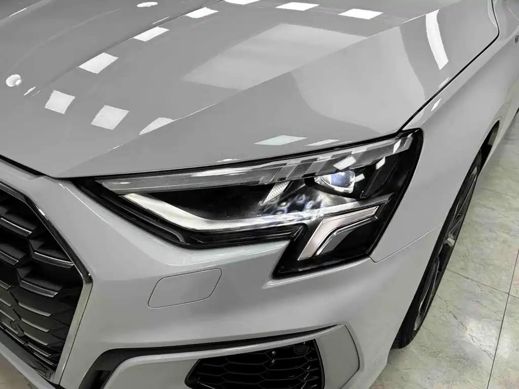 Audi A3 2023 — фото 18