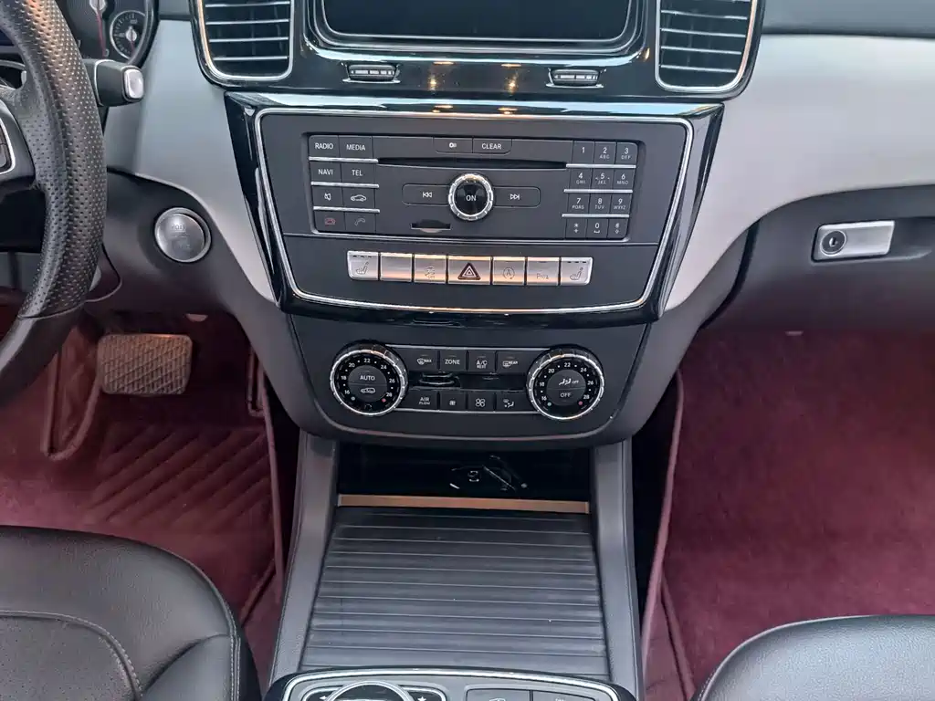 Mercedes-Benz GLS 2019 — фото 15