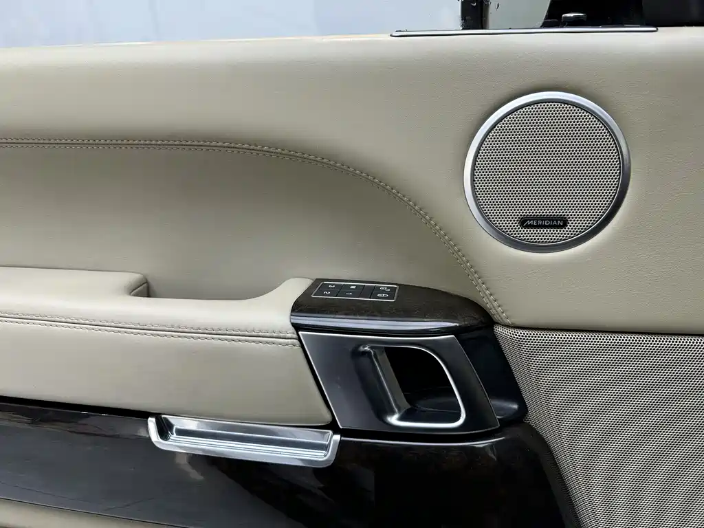 Land Rover Range Rover 2016 — фото 10