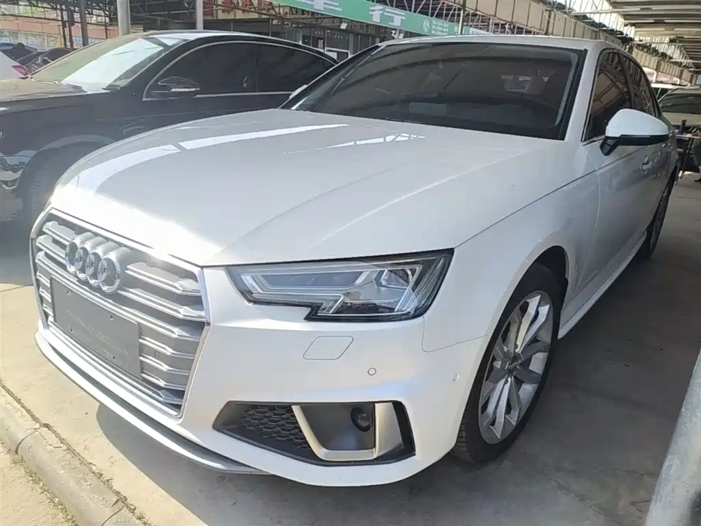 Audi A4L 2020 — фото 2
