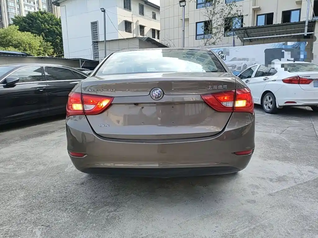 Buick Excelle 2016