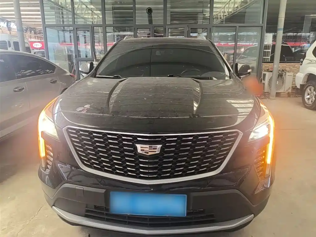 Cadillac XT4 2021 — фото 3