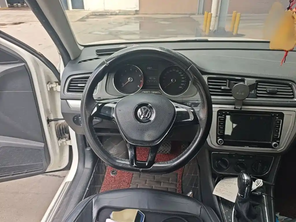 Volkswagen Gran Lavida 2016