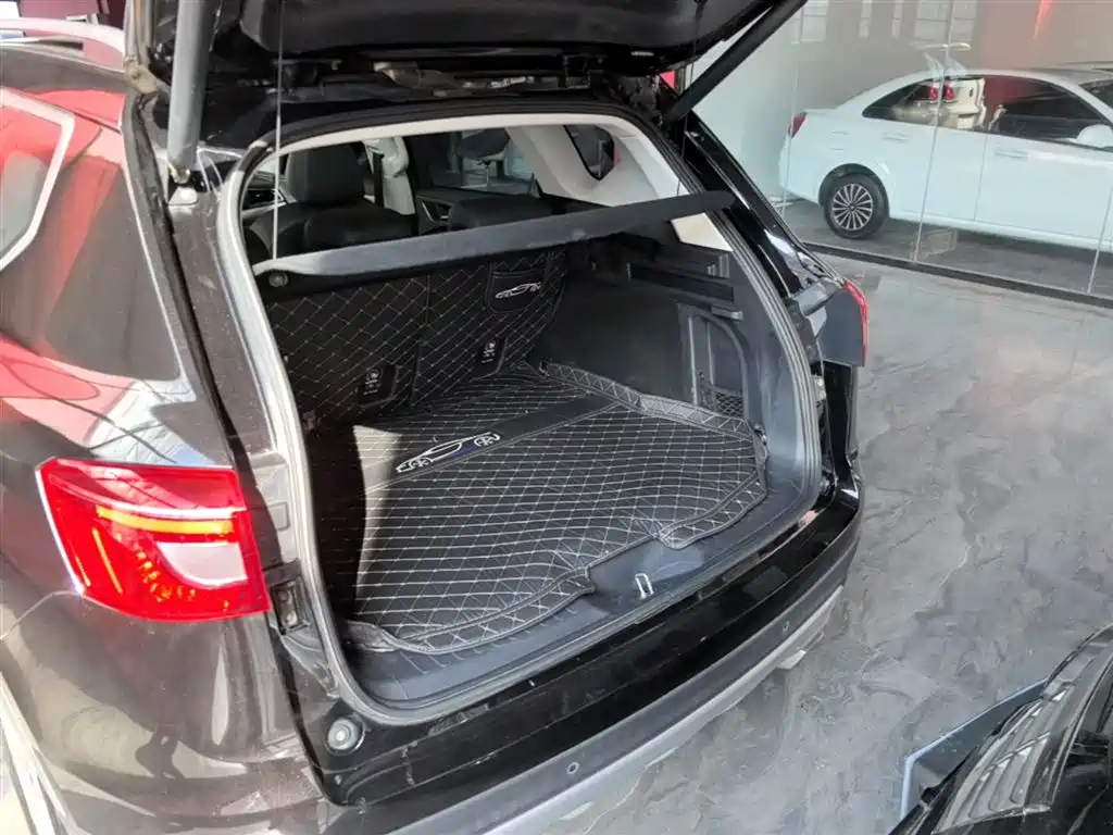 Haval H7 2017 — фото 19