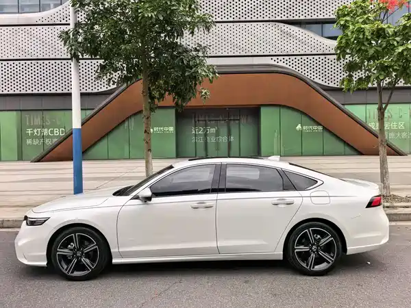 Honda Inspire 2023