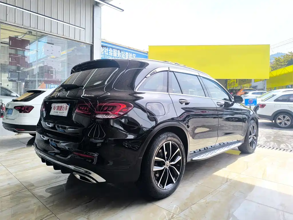 Mercedes-Benz GLC 2021 — фото 11