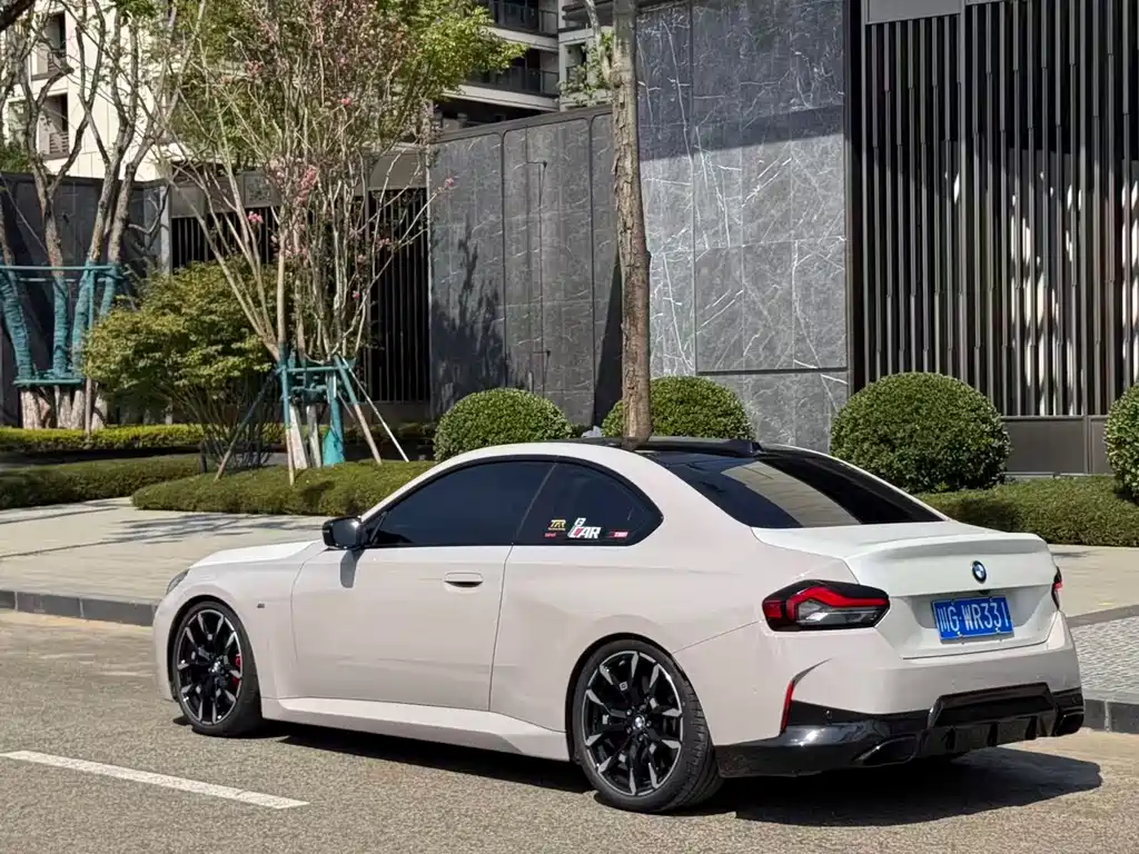BMW M240i 2025 — фото 4
