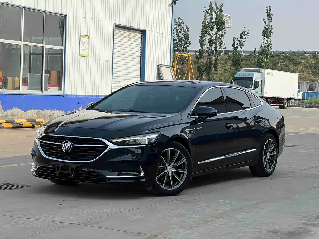 Buick LaCrosse 2020 — фото 1