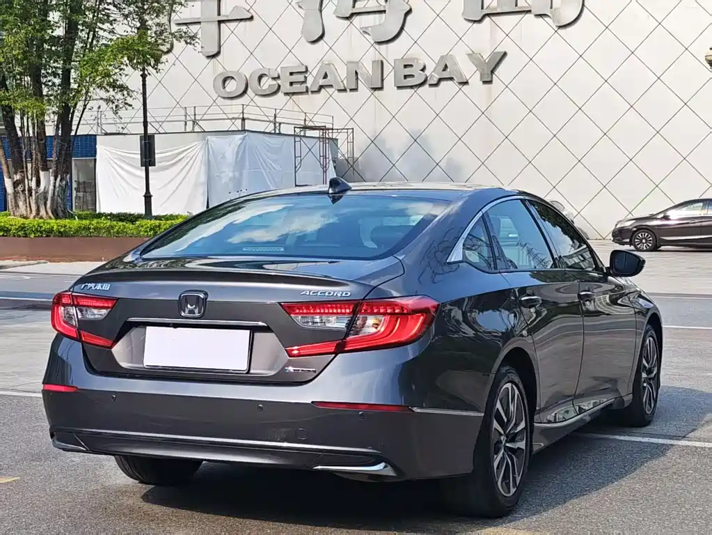 Honda Accord 2020 — фото 7