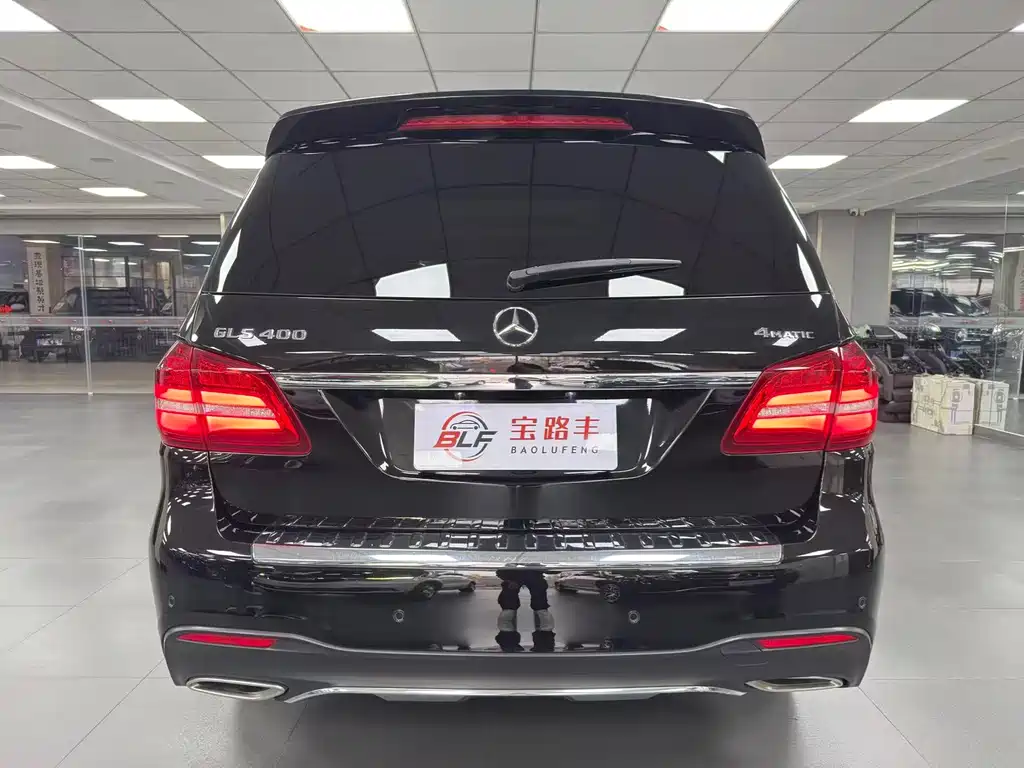 Mercedes-Benz GLS 2018 — фото 15