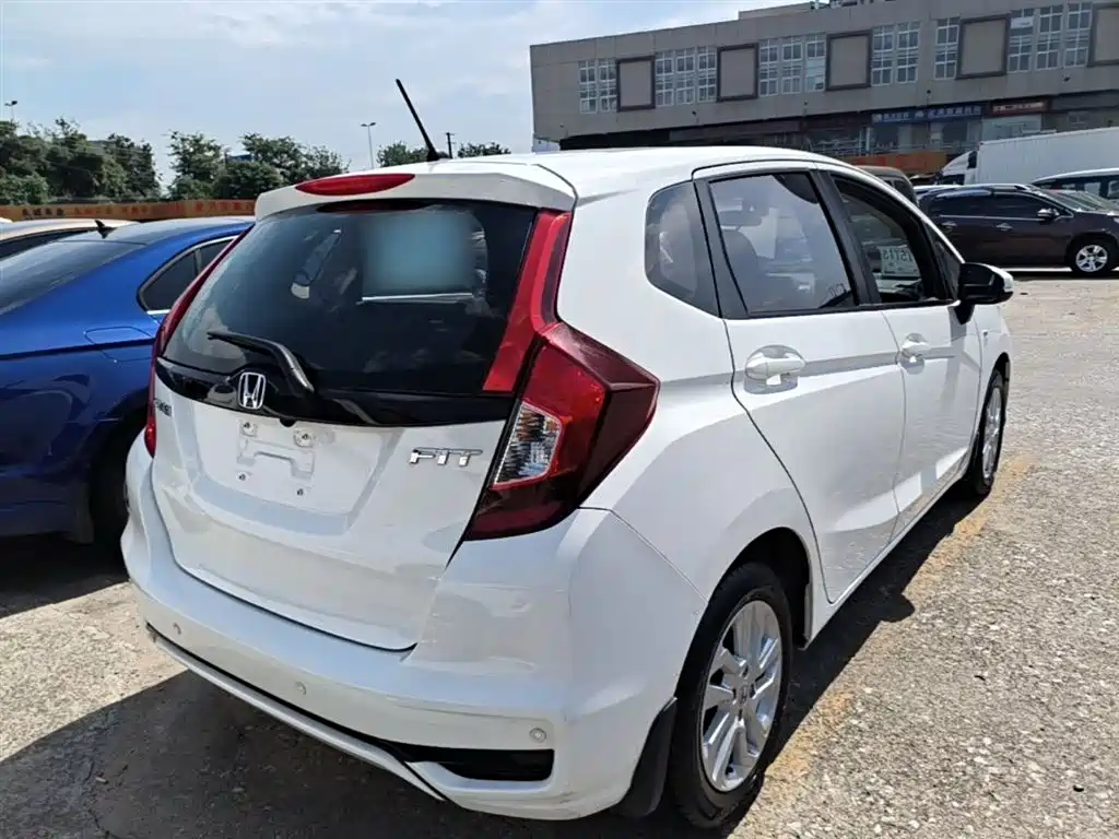 Honda Fit 2019 — фото 7
