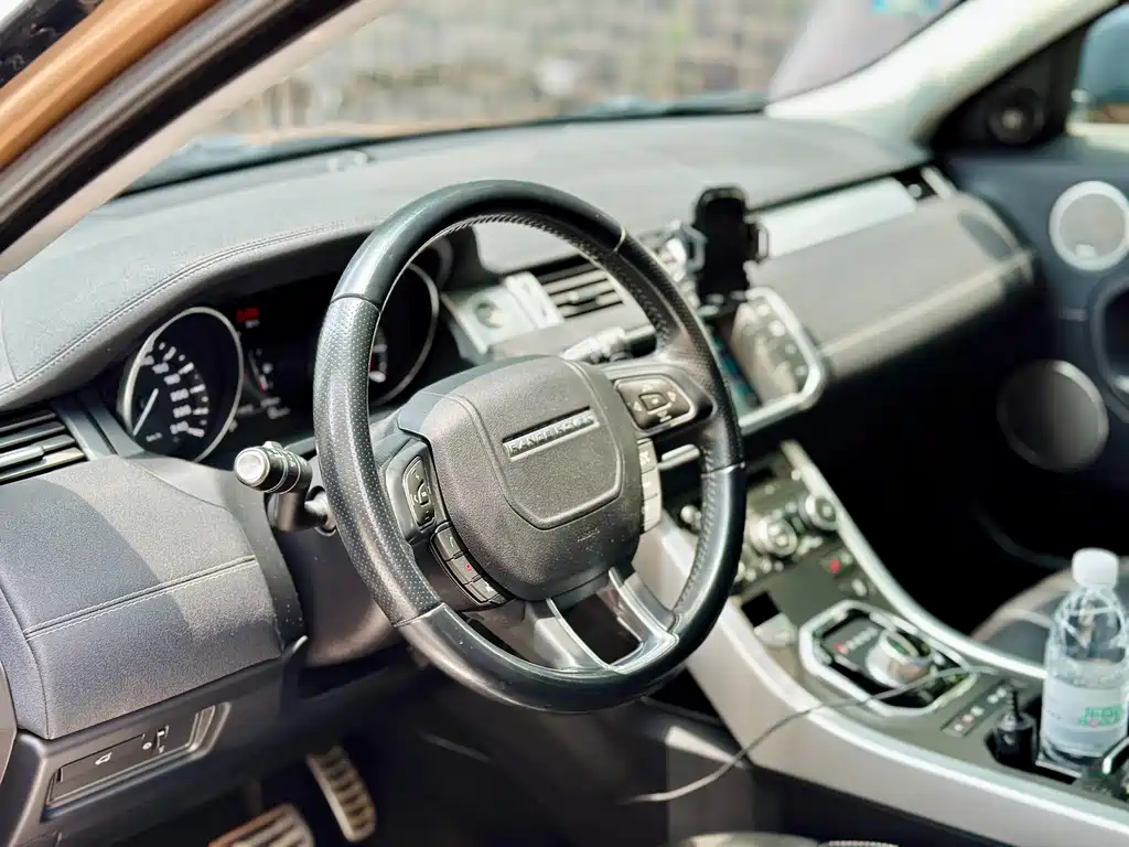 Land Rover Evoque 2014 — фото 7
