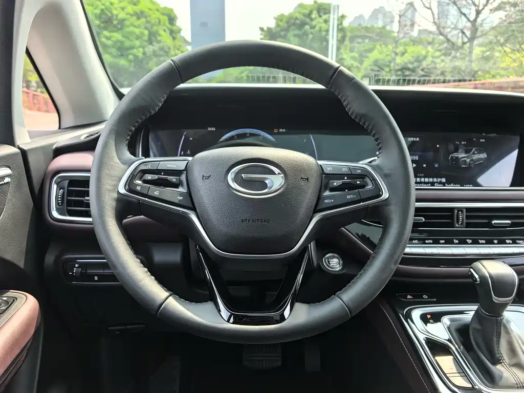 GAC Motor Trumpchi M6 2024 — фото 16